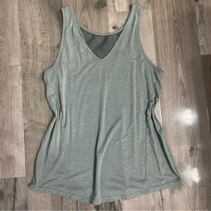 Women's Gray/Green‎ Sleeveless Top
